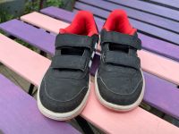 Adidas Sneaker Gr. 30 Klett schwarz rote Sohle Top Zustanf Hamburg-Mitte - Hamburg Wilhelmsburg Vorschau