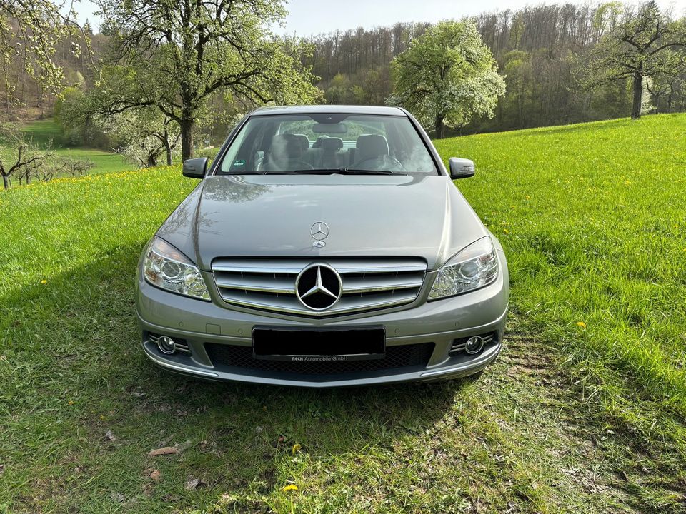 Mercedes-Benz C180 CGI BlueEFFICIENCY Avantgarde Automatik in Oberkochen