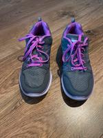 39 Skechers Sportschuhe Laufschuhe Memory Sohle Nordrhein-Westfalen - Höxter Vorschau