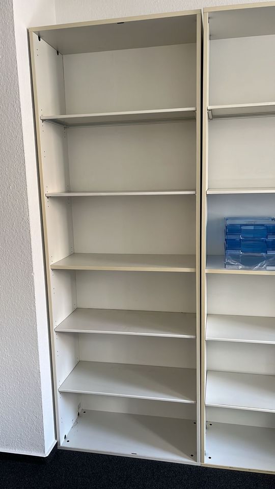 50 x Lockerschrank / Spindschrank / Fächerschrank / Wertfachschrank / Spindschrank / Locker / VS Möbel in Köln