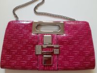 Handtasche/Clutch von GUESS - neuwertig - Berlin - Köpenick Vorschau