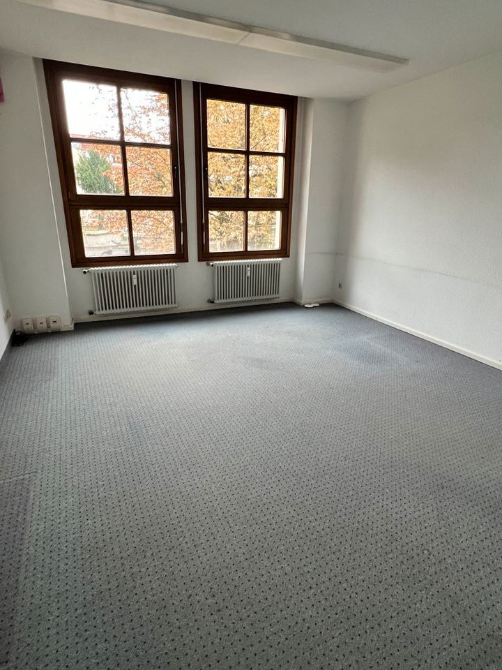 Zentrale Büro-/Praxisfläche im Herzen von Weingarten in Weingarten