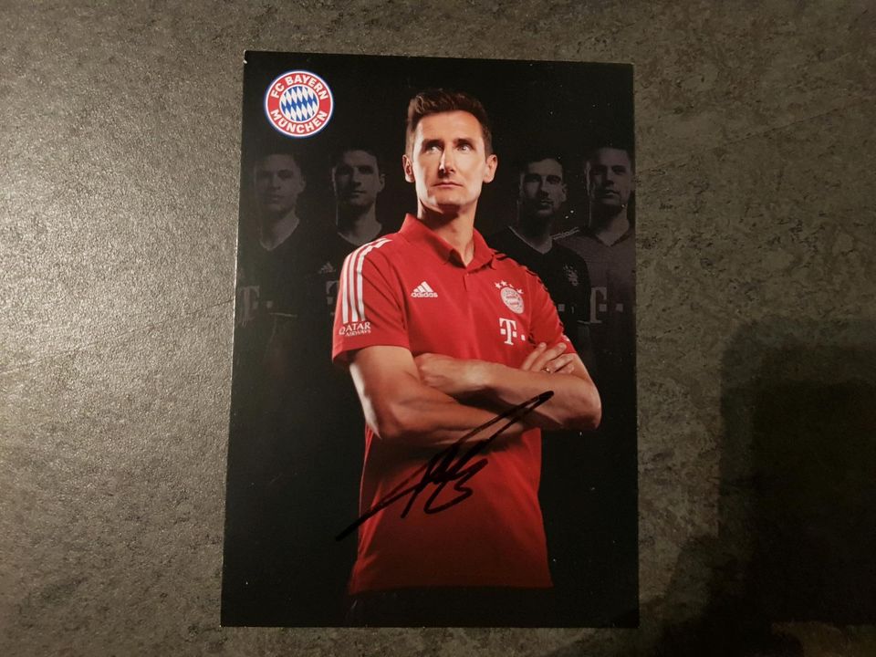 Miroslav Miro Klose Autogramm signiert Unterschrift Bayern DFB in Neuhofen