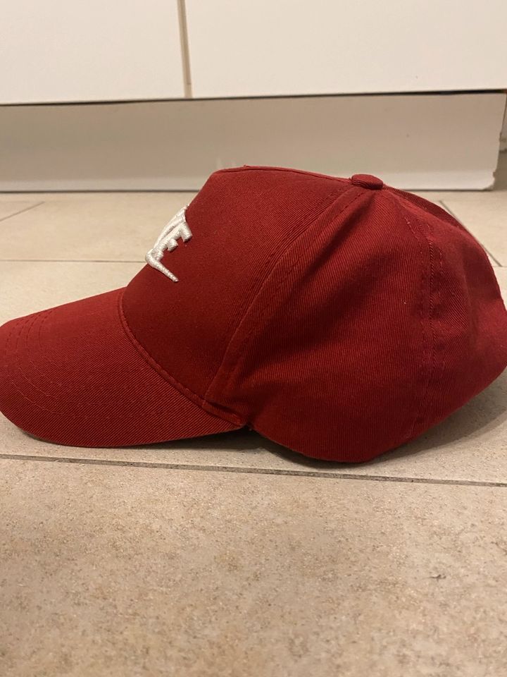 Nike cap für Jungs  und Mädchen in Hemmoor