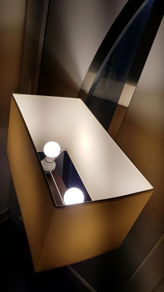 Stehlampe Massivholz Standfuß Dunkelbraun E27/LED in Schiffdorf