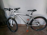 MTB Trek 8000 E 19.5 white Platiunm 10 Nordrhein-Westfalen - Brilon Vorschau