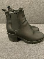 Stiefeletten schwarz Tamaris Gr. 39 Bayern - Landsberg (Lech) Vorschau