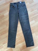 Graue Jeans von C&A - Größe 38 Niedersachsen - Langelsheim Vorschau
