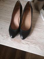 Pumps Leder Janet D 38 schwarz Hessen - Florstadt Vorschau