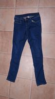 Jeans mit schmalem Bein Hessen - Homberg (Efze) Vorschau