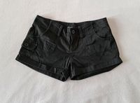 Kurze Hose Schwarz Fishbone Gr. S Baden-Württemberg - Emmendingen Vorschau