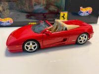 Ferrari F355 Spider matell Hot Wheels 1:18 rot Niedersachsen - Langenhagen Vorschau