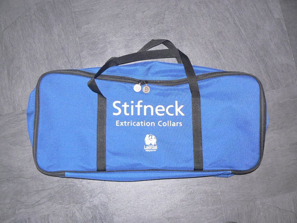 Laerdal Stifneck Set in Ennigerloh