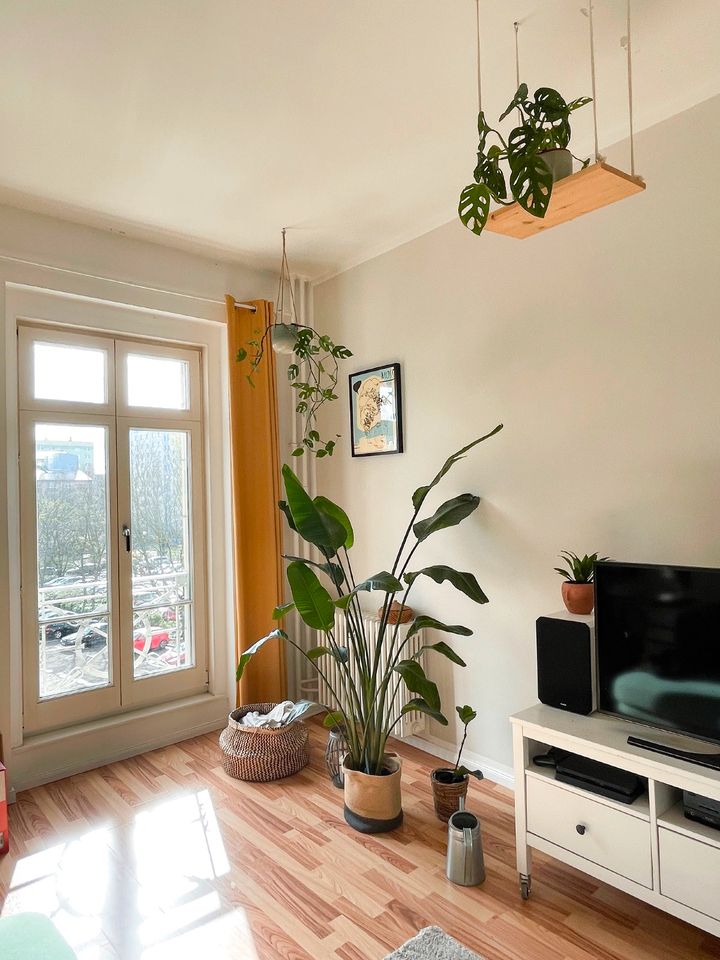 Tauschwohnung – Helle 2 Zi. Friedrichshain (Suche 3 Zi. + Balkon) in Berlin