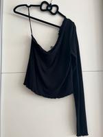 One shoulder top Stuttgart - Hedelfingen Vorschau