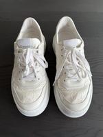 Gucci Sneaker Damen weiß Leder Gr. 39,5 Bayern - Schweinfurt Vorschau
