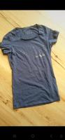Guess Shirt T-Shirt Rundhals Steinchen Größe XS Berlin - Mahlsdorf Vorschau