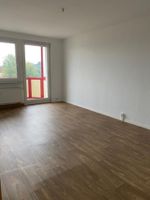 3 Raum-Wohnung mit Balkon * Badewanne * 09328 Lunzenau Sachsen - Lunzenau Vorschau