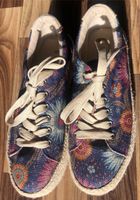 Sneakers mit buntem Blumenmotiv Leipzig - Grünau-Ost Vorschau