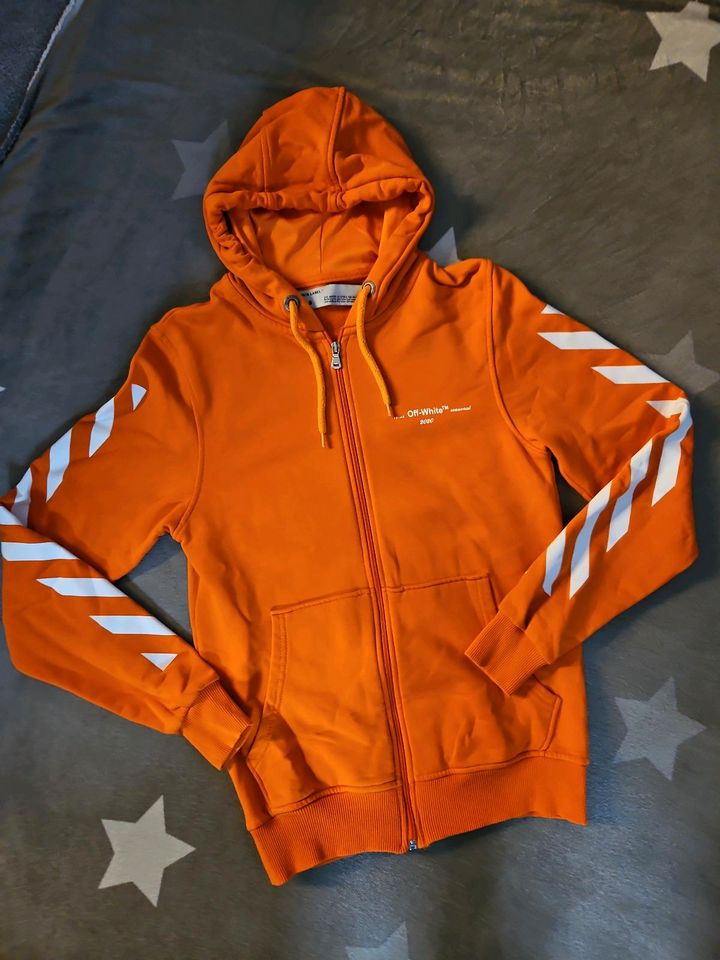 Sweatjacke Gr.S orange/weiß  Top in Goldbach