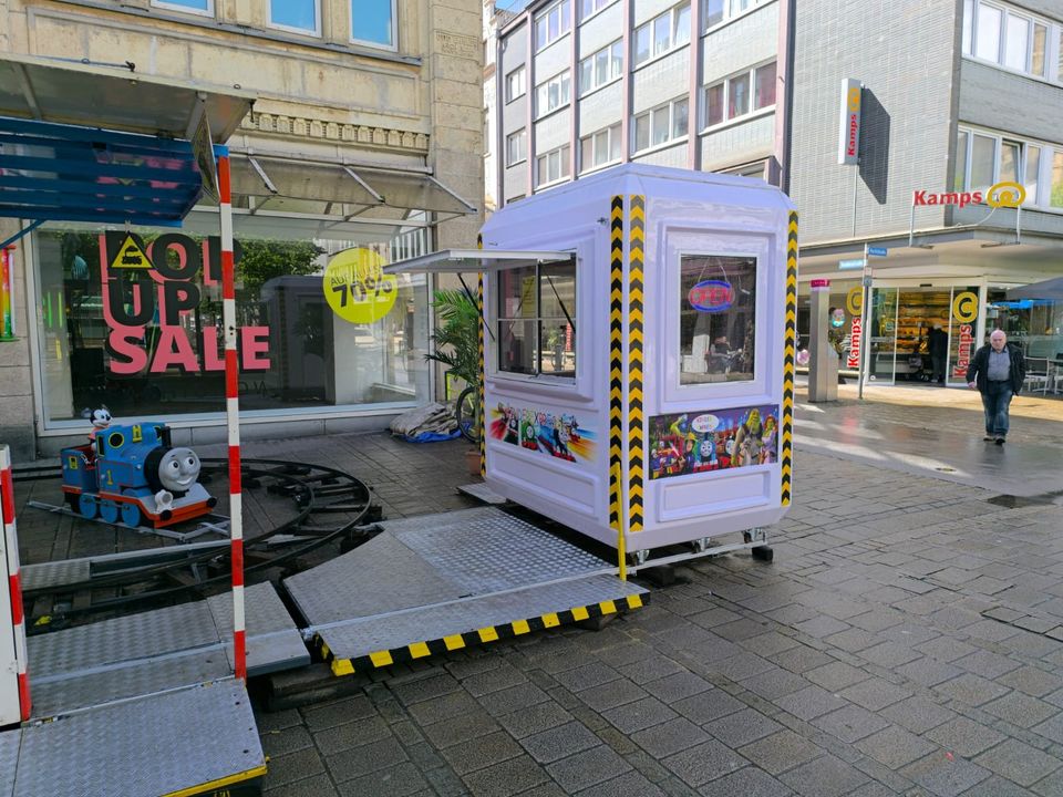 Wachhaus | Kioskkabine | Verkaufsmobil | Mobile Verkaufsstände | Pförtnerhaus | Verkaufspavillion | Kassenhaus | Mobiler Kiosk | Mobiler Marktstand | Verkaufsstand | Mobile Toilette | BarrierefreiesWC in Hattingen