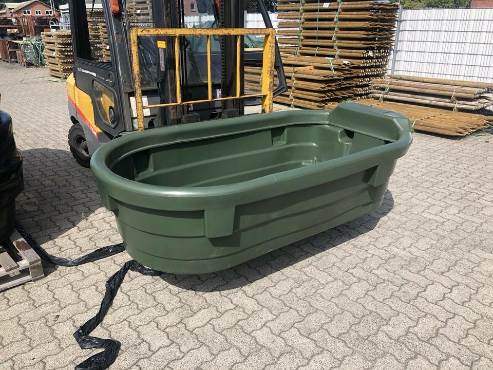 Kerbl Weidetränke 1000l Weidetrog Weidetröge Weidefass in Meggerdorf