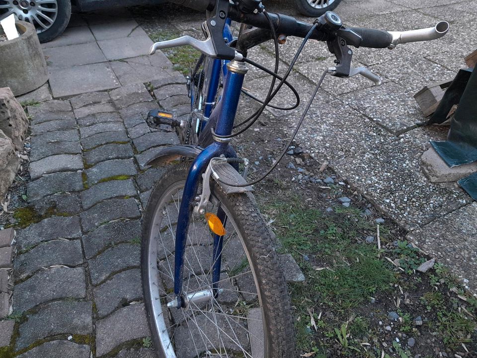 Verkaufe ein gut erhaltenes 26 zoll Fahrrad von der Marke shimano in Michelstadt