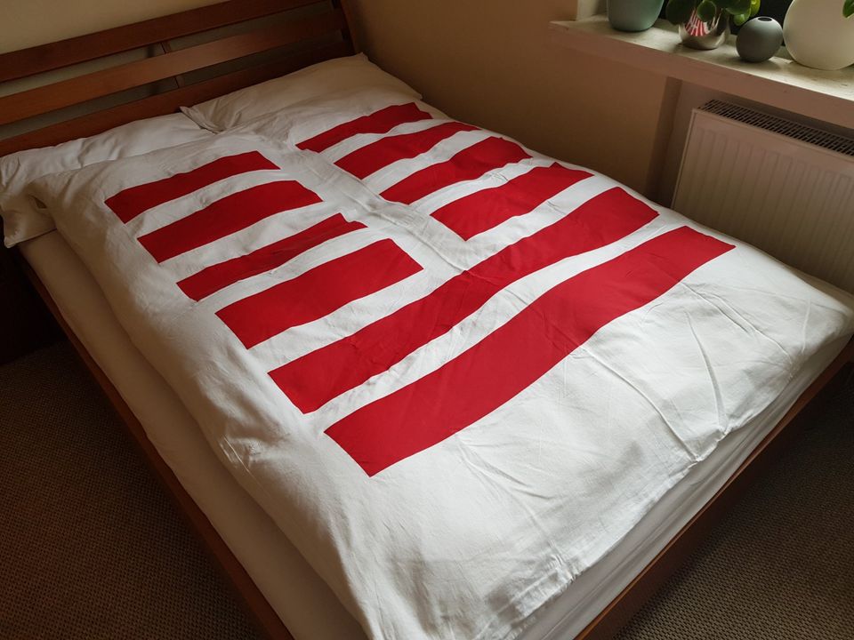 Rot-weiße Bettwäsche von Ikea (140x200 cm) in Nordrhein-Westfalen -  Ibbenbüren | eBay Kleinanzeigen ist jetzt Kleinanzeigen