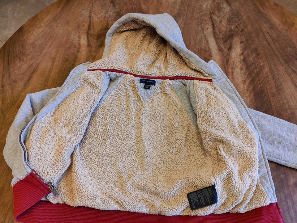 Kapuzenjacke Übergang Hilfiger warm gefüttert XS 4-5 Jahr 104 110 in Bochum