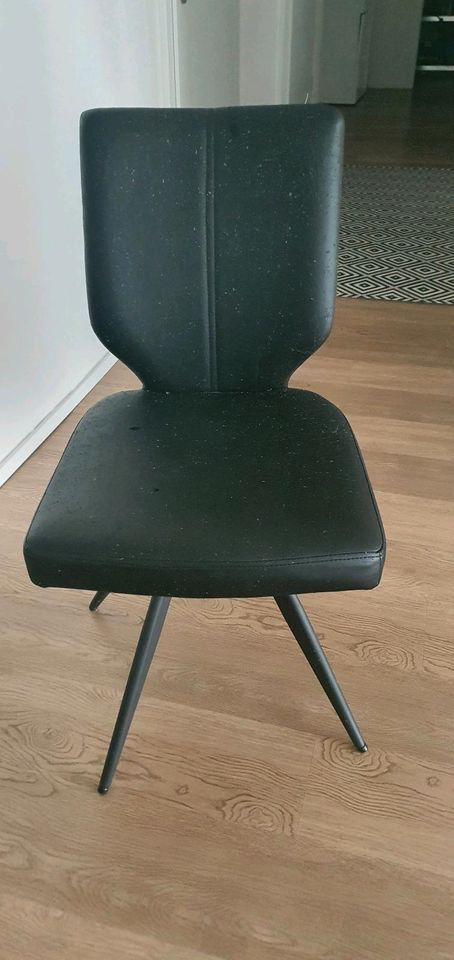 3 Stühle zu verschenken in Düsseldorf