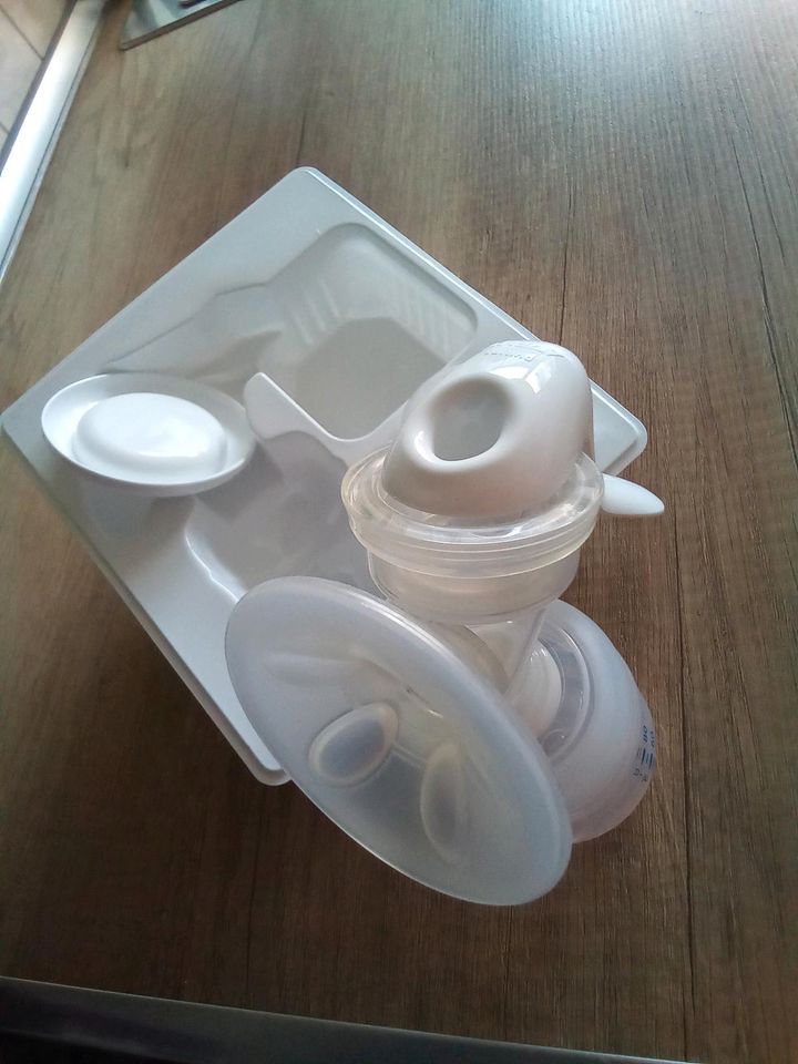 Baby Milchpumpe stillen Philips Avent in Pesterwitz