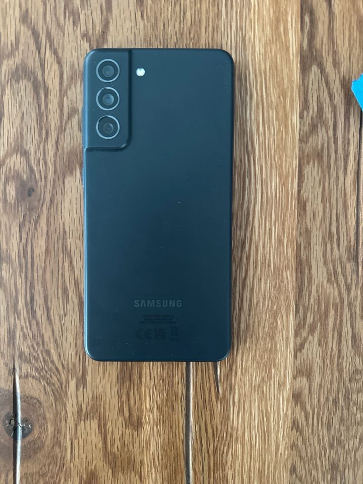 Samsung S21 FE 5G in Bischofsheim