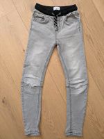 Tom Tailor Polo Team Jeans grau Gr.152 Sachsen - Wilkau-Haßlau Vorschau