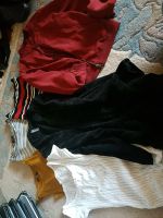 Klamottenpaket damen S M only Esprit Cardigan jacke Pullis shirt Niedersachsen - Varel Vorschau