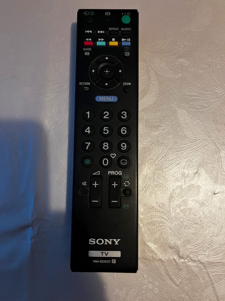 Sony LCD Fernseher 22 Zoll 720 P in Cottbus