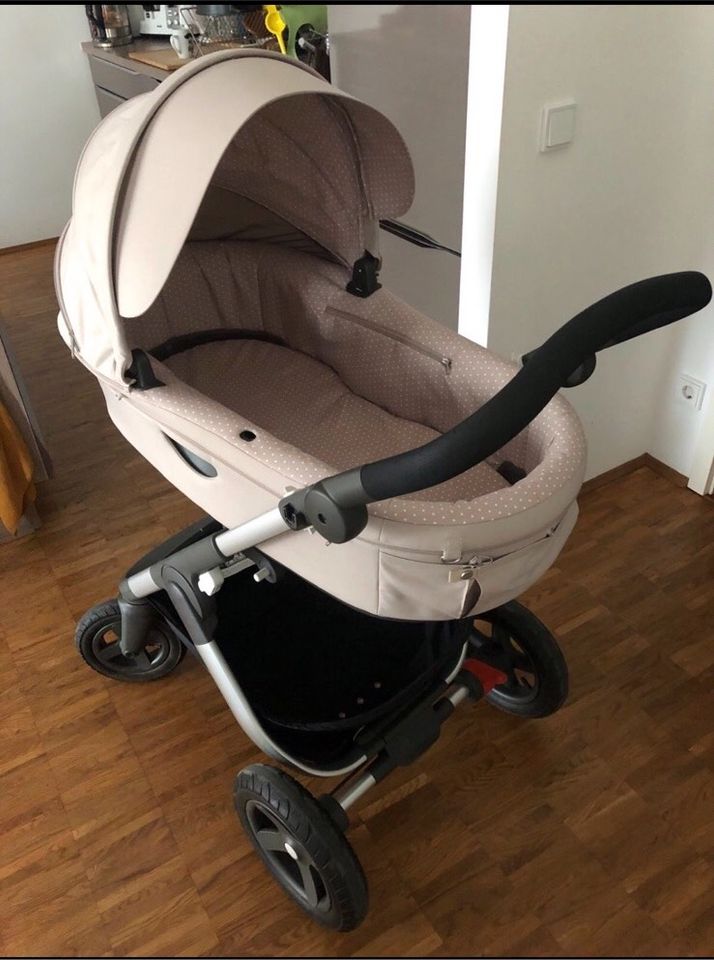 Kinderwagen Stokke Trailz (nur 3 mal genutzt, NP 1449€) in Köln