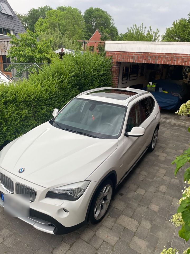 BMW X1 sDrive18i - in Leer (Ostfriesland)