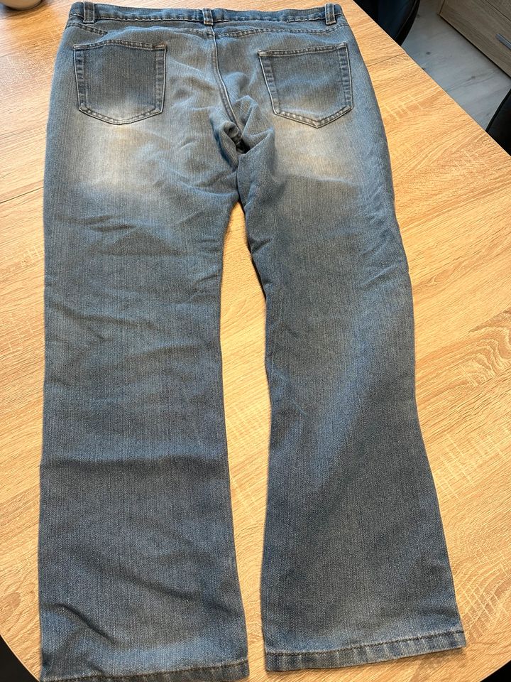 Blaue Jeans Gr 38/32 in Peine