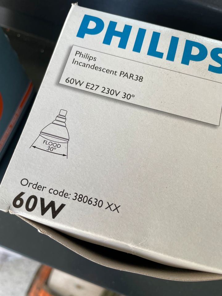 Philips incandescent PAR38 in Holzwickede