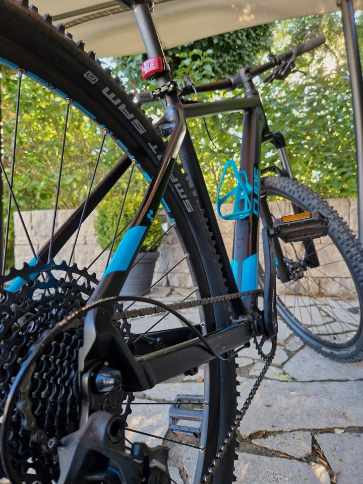 Cube Bike Analog black n petrol 19/29/L Unisex in Neuhof