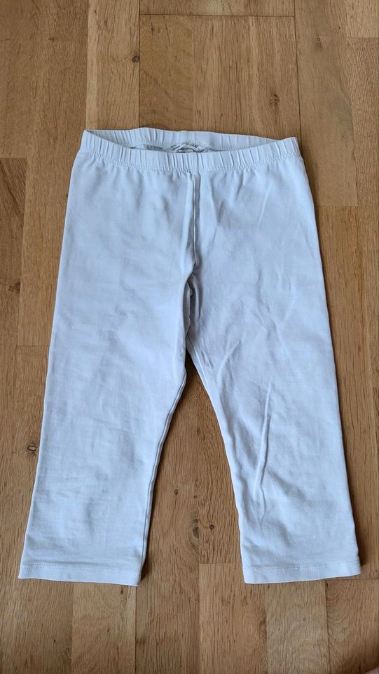 H&M weiße Capri Leggings 3/4 Leggings Gr. 128 Organic Cotton in Frankfurt am Main