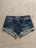 Shorts Jeans dunkelblau Hessen - Kelkheim Vorschau