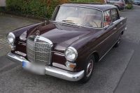 Mercedes Heckflosse W110 200 Benziner in Zweitbesitz Köln - Rondorf Vorschau