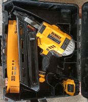 Dewalt DCN 691 18V Akkunagler bis 90mm mit ca 6000 Nägel Nordrhein-Westfalen - Schwalmtal Vorschau