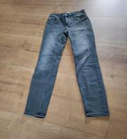 H&M Jeans Damen M 38 grau washed Sexy Bootie Gerades Bein 1a Bremen - Huchting Vorschau