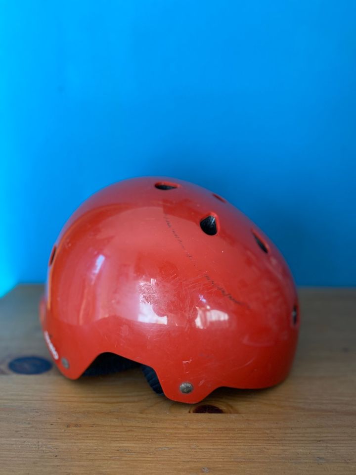 oxelo skateboardhelm skateaboard helm rot 49 53 in Prien