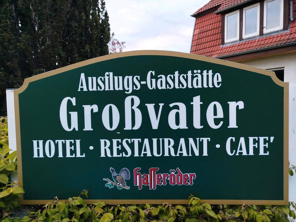 Kellnerin oder Kellner 14-16 Euro Stundenlohn. in Blankenburg (Harz)