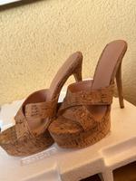 High Heels mit Riemchen/Sexy/ Köln - Seeberg Vorschau