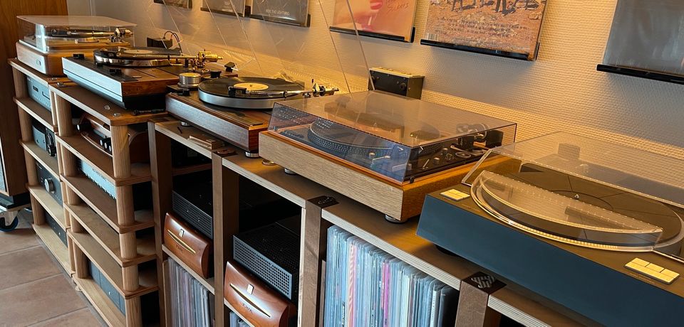 Thorens TD 3001 mit SME 3009 R im Top-Zustand + Extras in Hechingen