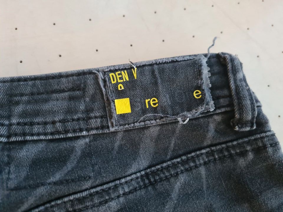 Jeans (Zebra) Street One Gr. 25/32 in Essenbach